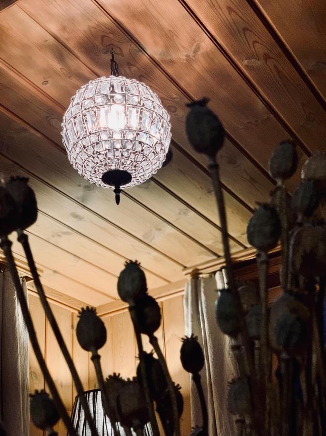 Casa Pasch - Boutique Bed And Breakfast In Cumpadials Sumvitg Luaran gambar