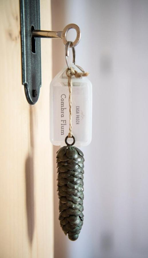 Casa Pasch - Boutique Bed And Breakfast In Cumpadials Sumvitg Luaran gambar