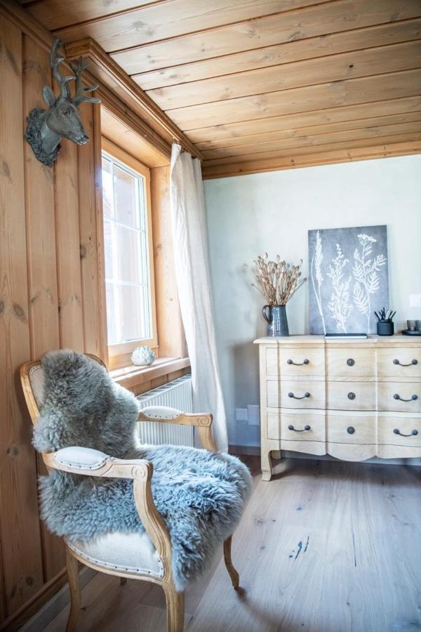 Casa Pasch - Boutique Bed And Breakfast In Cumpadials Sumvitg Luaran gambar